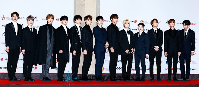 세븐틴, '2018 Asia Artist Awards' 레드카펫 현장