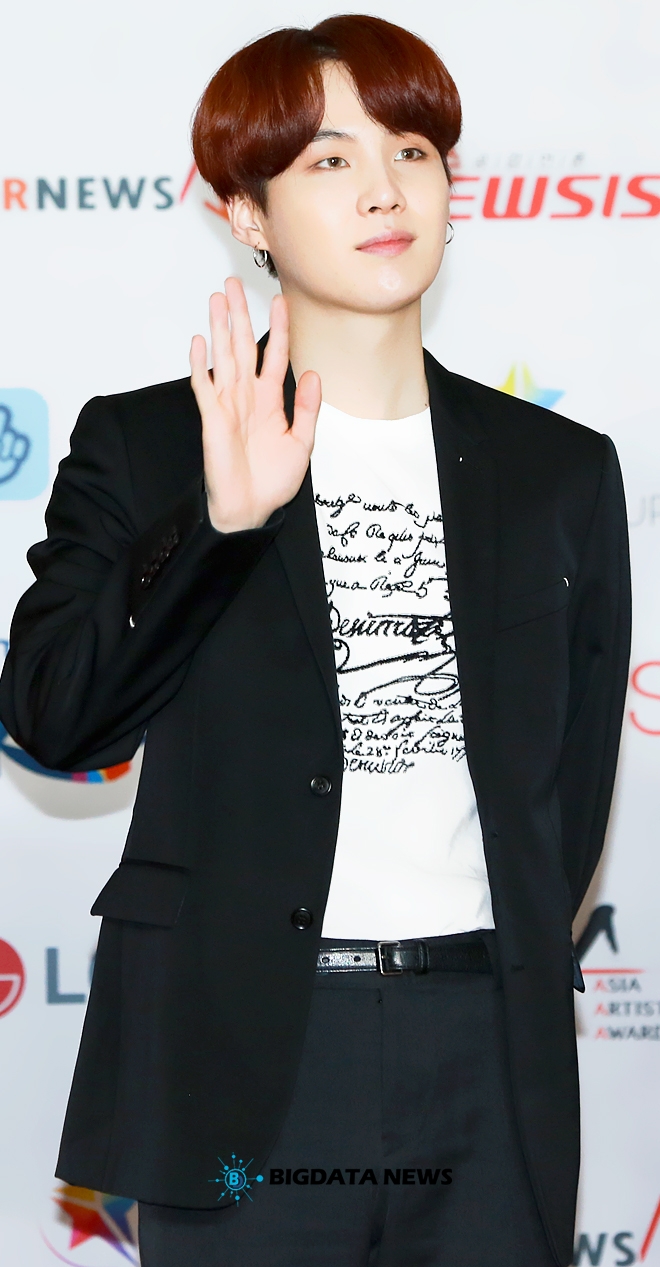 방탄소년단 슈가, '2018 Asia Artist Awards' 레드카펫 현장