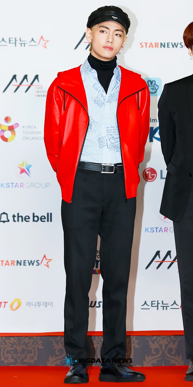 방탄소년단 뷔, '2018 Asia Artist Awards' 레드카펫 현장