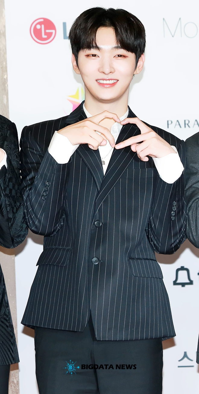 워너원 윤지성, '2018 Asia Artist Awards' 레드카펫 현장