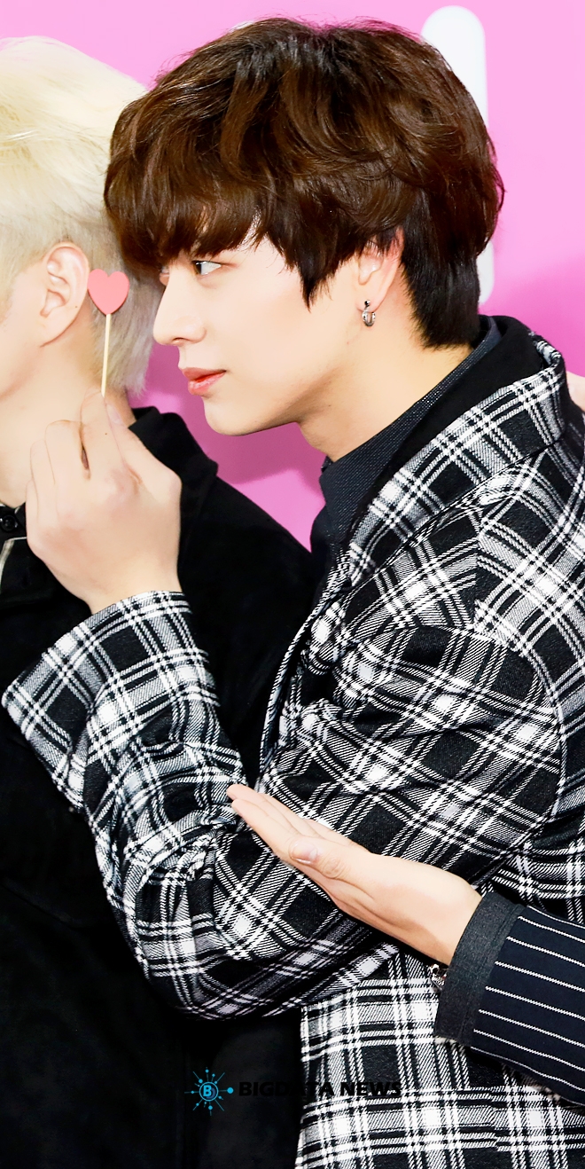 비투비 육성재, '2018 멜론뮤직어워드'의 레드카펫 및 포토월 행사 현장