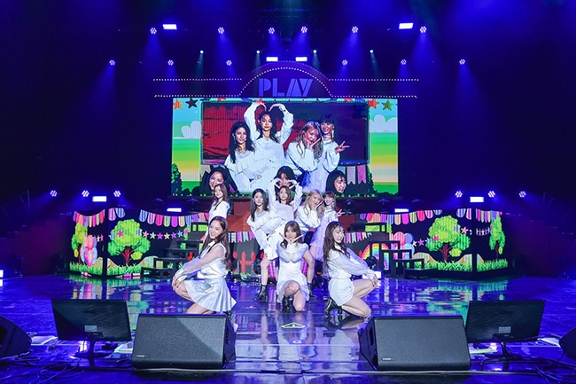 걸그룹 구구단의 첫 단독 콘서트 현장 사진