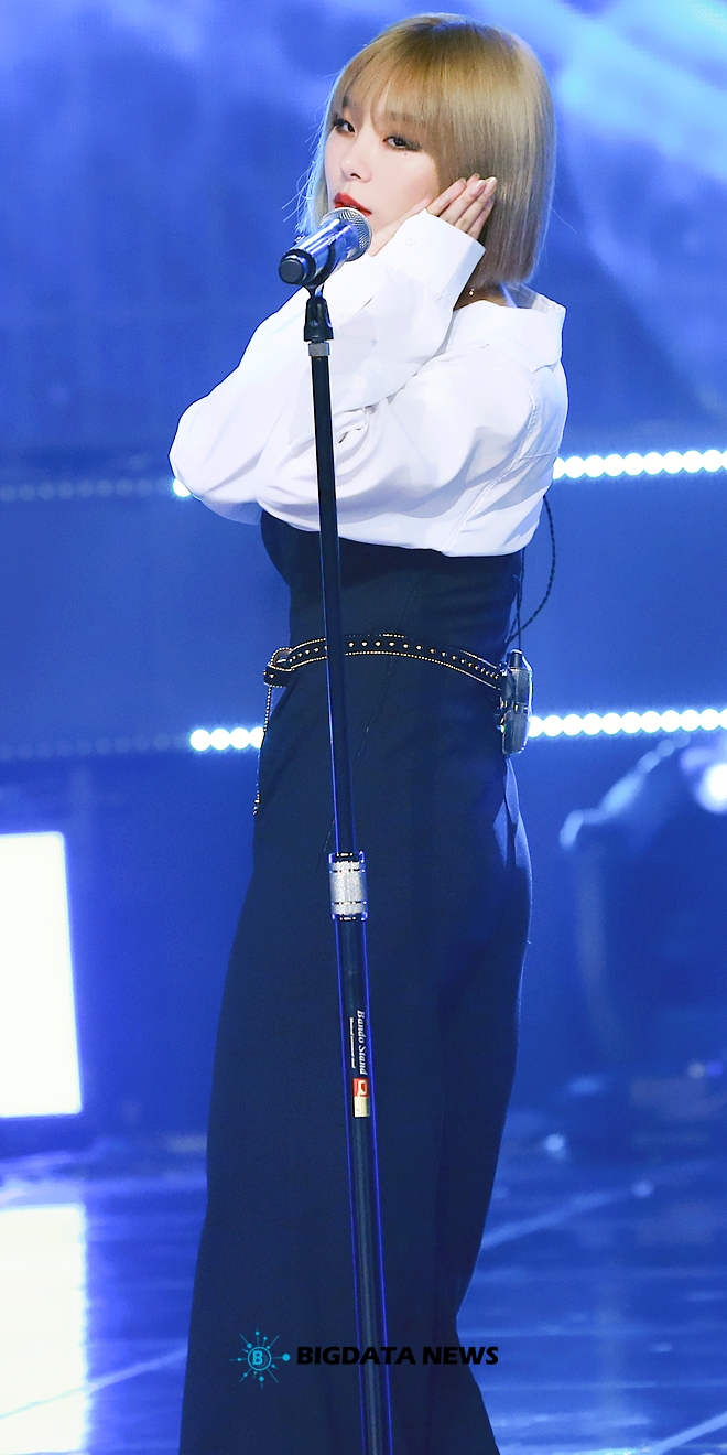 마마무 휘인, MBC MUSIC '쇼 챔피언' 생방송 현장