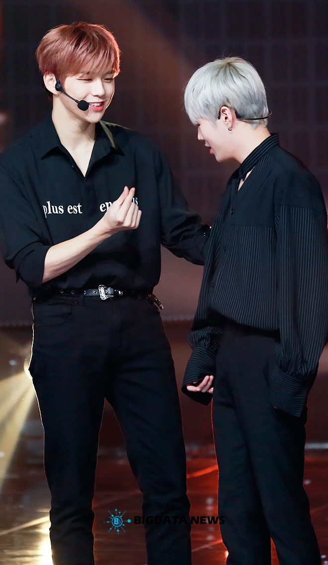 워너원 강다니엘-하성운, MBC MUSIC '쇼 챔피언' 생방송 현장