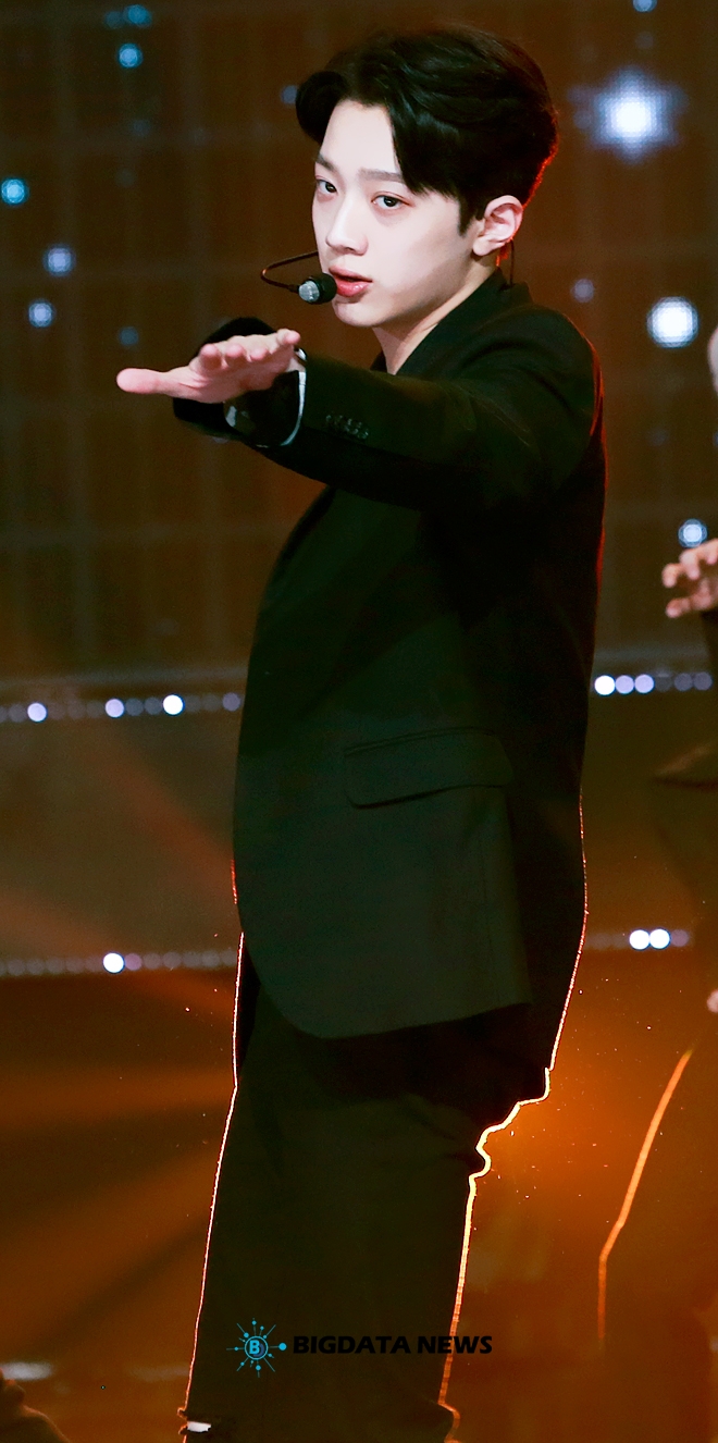 워너원 라이관린, MBC MUSIC '쇼 챔피언' 생방송 현장