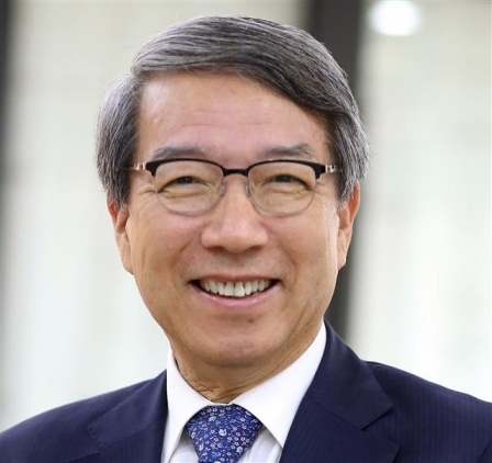 (사진= 정운찬 전 국무총리는 지난 7월 미래에셋박현주재단 이사장 자리를 맡았다)