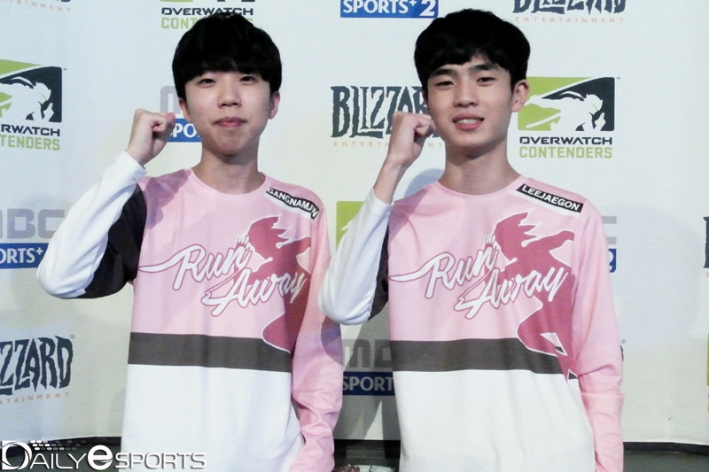 러너웨이의 서포터 '강남진' 강남진(좌)과 '이재곤' 이재곤(우).