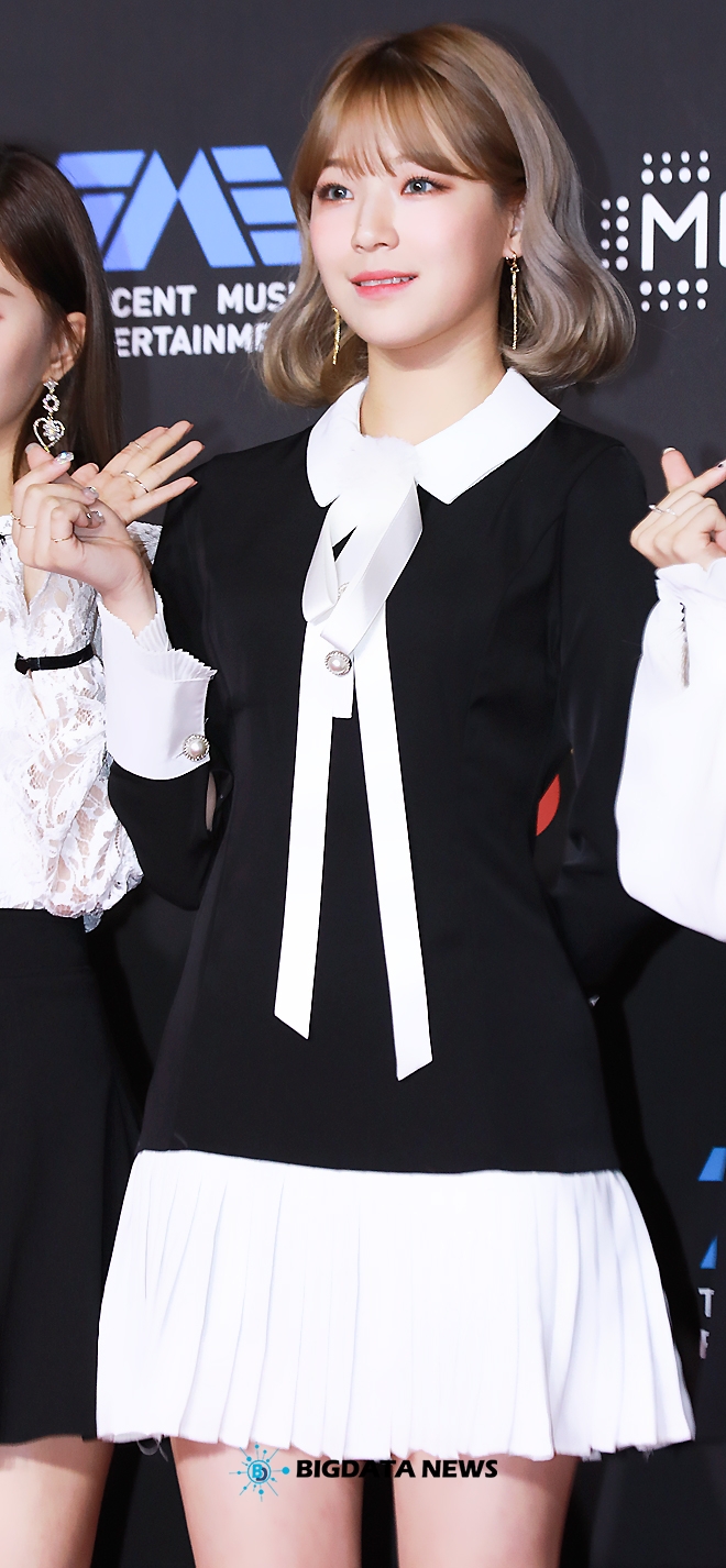 프로미스나인 백지헌, '2018 MAMA PREMIERE in KOREA' 레드카펫 및 포토월 현장