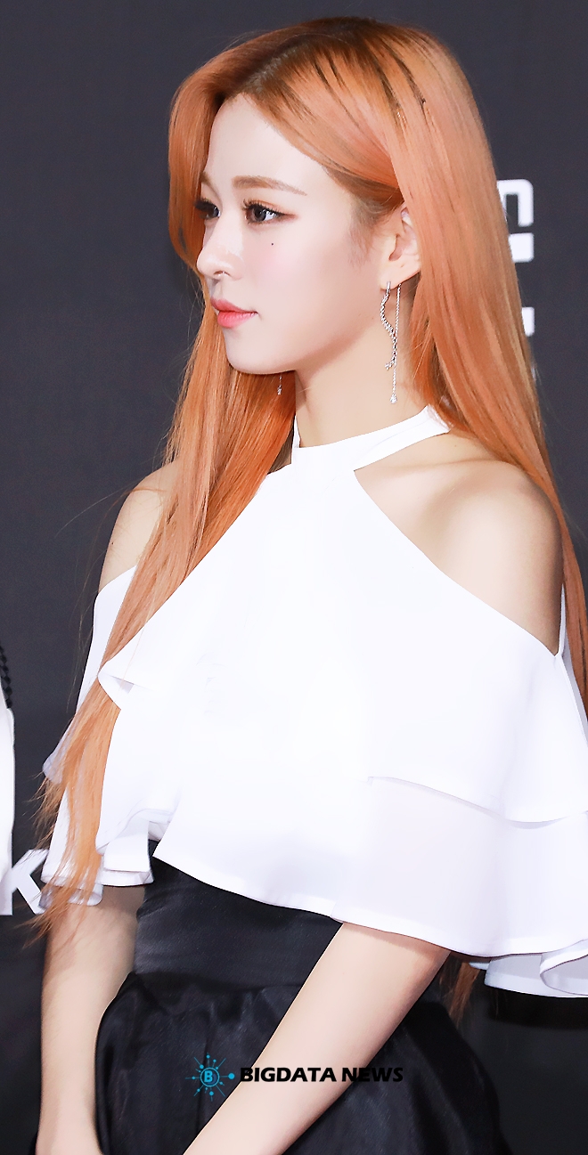 프로미스나인 이채영, '2018 MAMA PREMIERE in KOREA' 레드카펫 및 포토월 현장