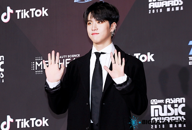 김동한, '2018 MAMA PREMIERE in KOREA' 레드카펫 및 포토월 현장