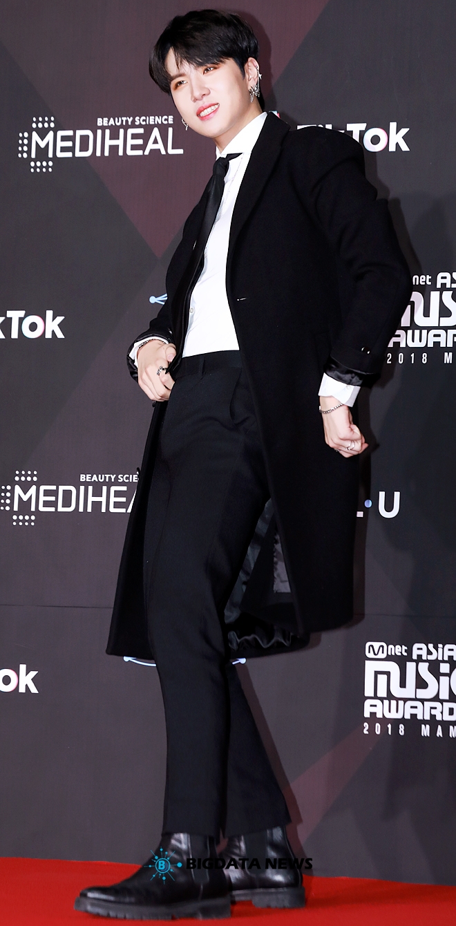김동한, '2018 MAMA PREMIERE in KOREA' 레드카펫 및 포토월 현장