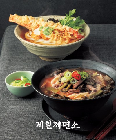 CJ푸드빌 제일제면소가 겨울에 생각나는 별미국수 신메뉴를 출시했다