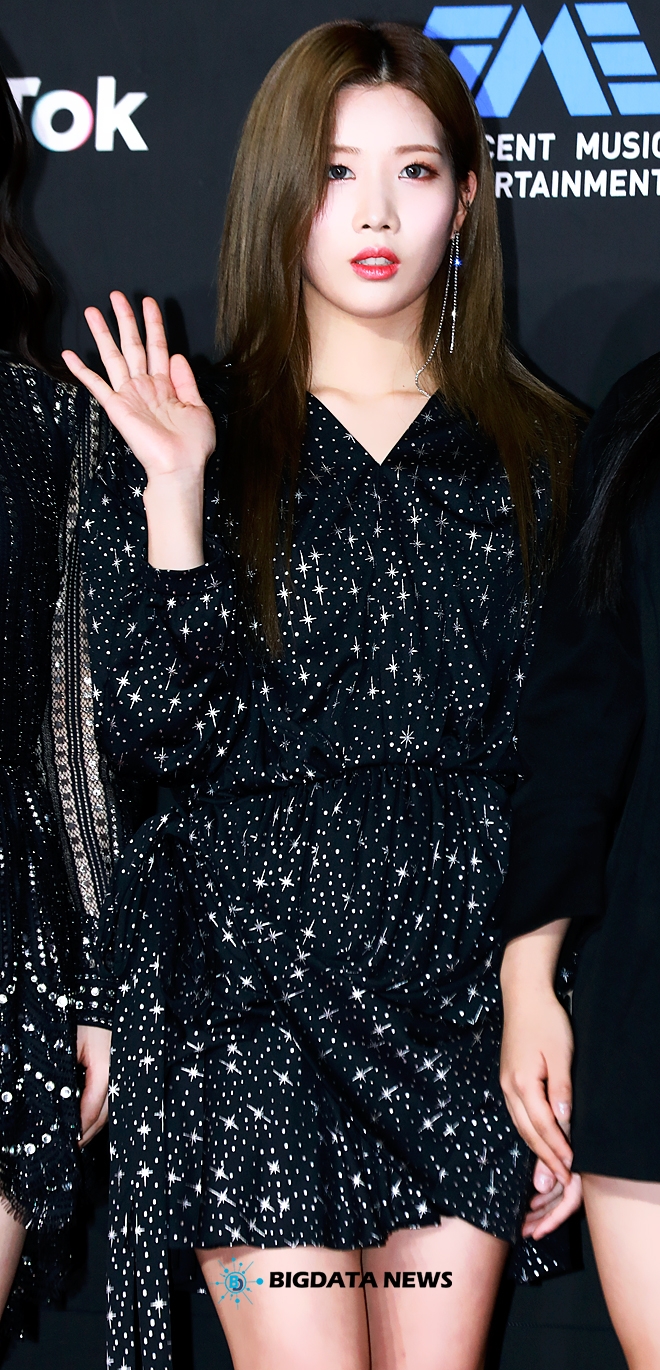 이달의 소녀 김립, '2018 MAMA PREMIERE in KOREA' 레드카펫 및 포토월 현장