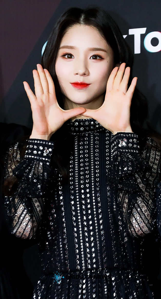 이달의 소녀 희진, '2018 MAMA PREMIERE in KOREA' 레드카펫 및 포토월 현장