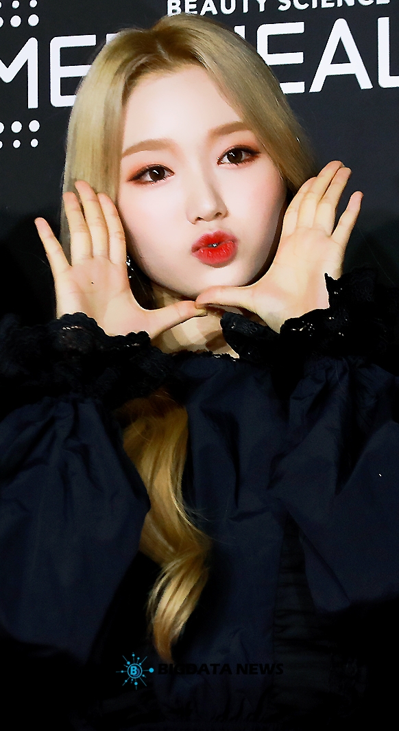 이달의 소녀 고원, '2018 MAMA PREMIERE in KOREA' 레드카펫 및 포토월 현장