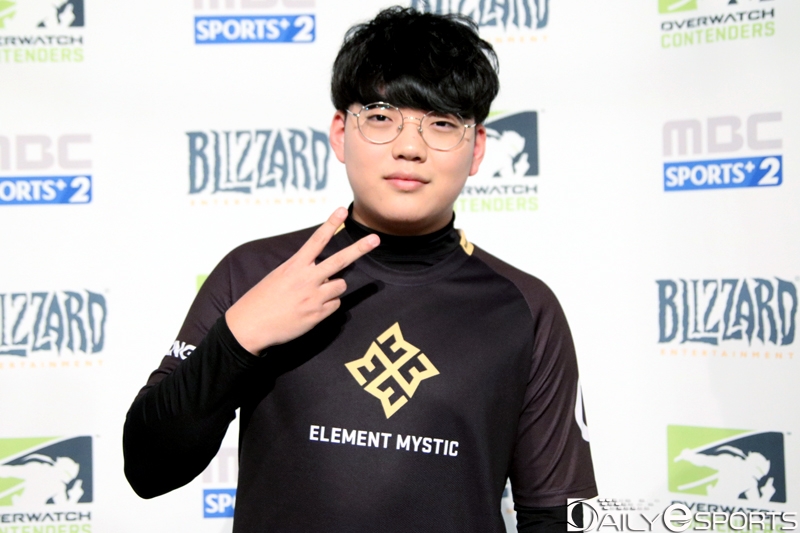 엘리먼트 미스틱의 탱커 '한빈' 최한빈.