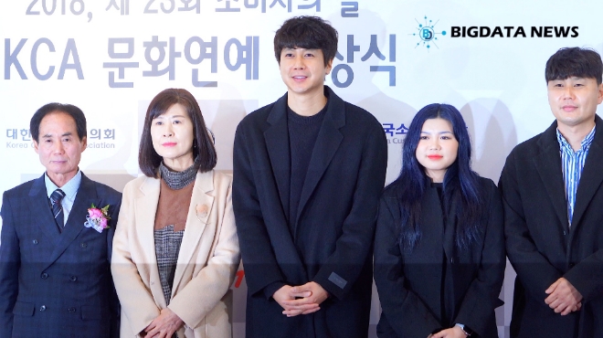 [BIG영상][4K] 김승현 가족, 'KCA 문화연예 시상식' 포토월 현장