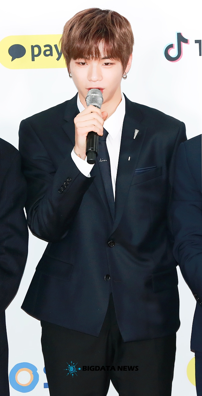 워너원 강다니엘, '2018 SBS 가요대전' 포토월 현장