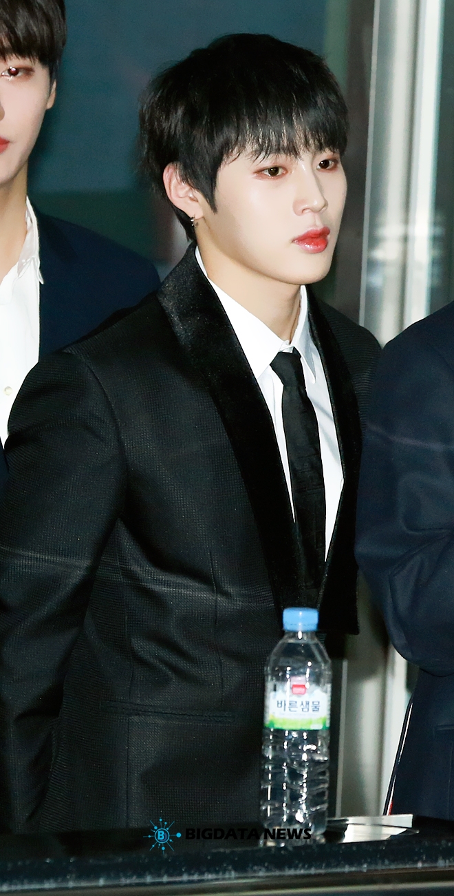 워너원 하성운, '2018 SBS 가요대전' 포토월 현장