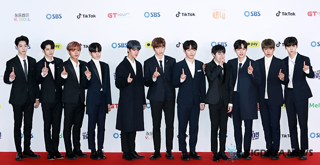 워너원, '2018 SBS 가요대전' 포토월 현장