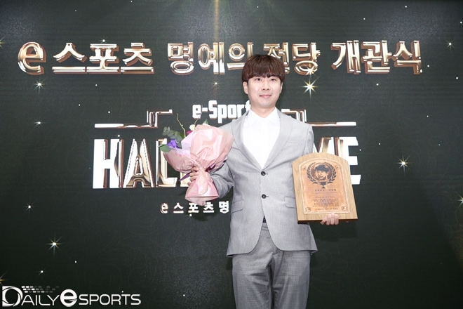 '천재 테란' 이윤열, ASL 시즌7 개막전서 임홍규와 맞대결