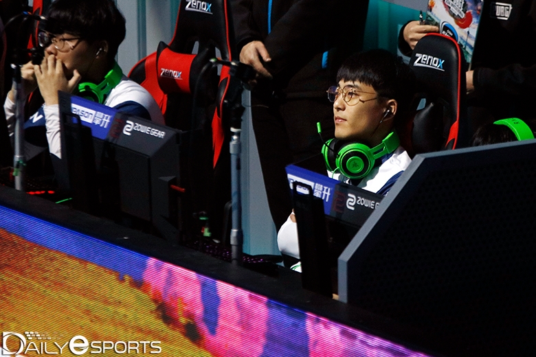 마지막 킬을 거둔 OGN 엔투스 포스의 '야크' 김보현