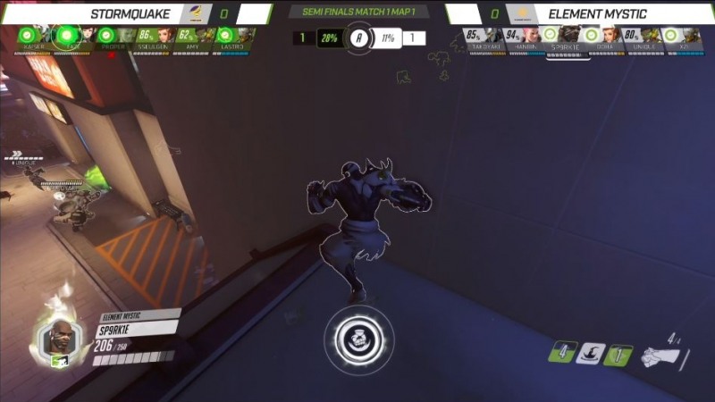 1세트 3라운드 야시장에서 진입하는 스톰퀘이크를 노리는 '스파클' 김영한의 둠피스트(사진=중계방송 캡처).