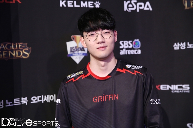 그리핀의 원거리 딜러 '바이퍼' 박도현.