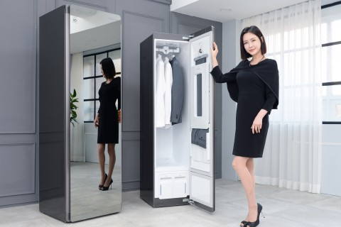 트롬 스타일러 블랙에디션