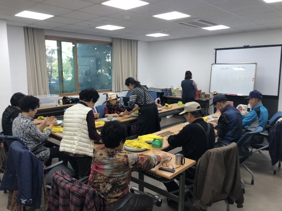 경기 광명시 치매안심센터는 고령화로 인한 급격한 노인인구의 증가와 초기치매환자 관리 및 치매 예방의 중요성이 대두됨에 따라 기억력 유지 및 인지 기능 저하 방지를 위한 인지건강교실을 2월부터 운영한다. 사진=광명시
