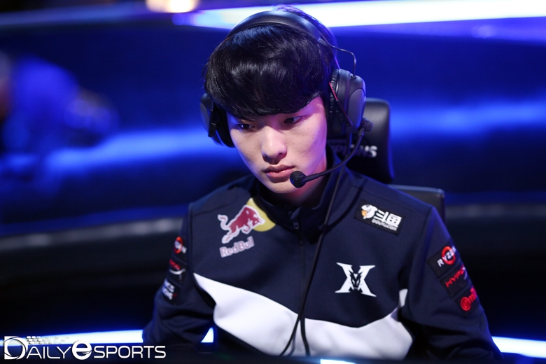 우르곳으로 맹활약한 킹존의 톱 라이너 '라스칼' 김광희.