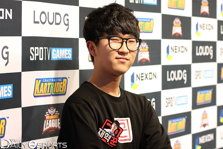 팀의 승리를 이끈 꾼의 이재혁.