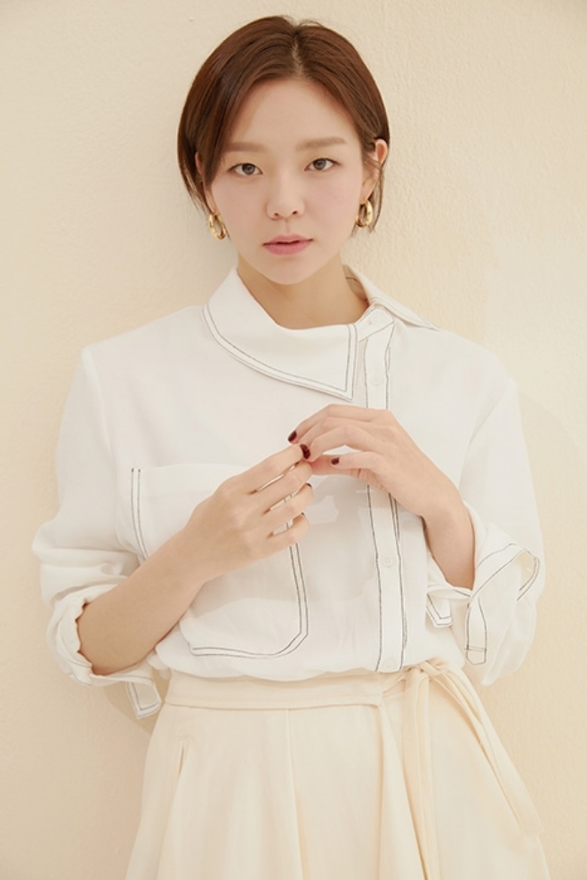 이솜, 유니클로 여성 이너웨어 모델 발탁
