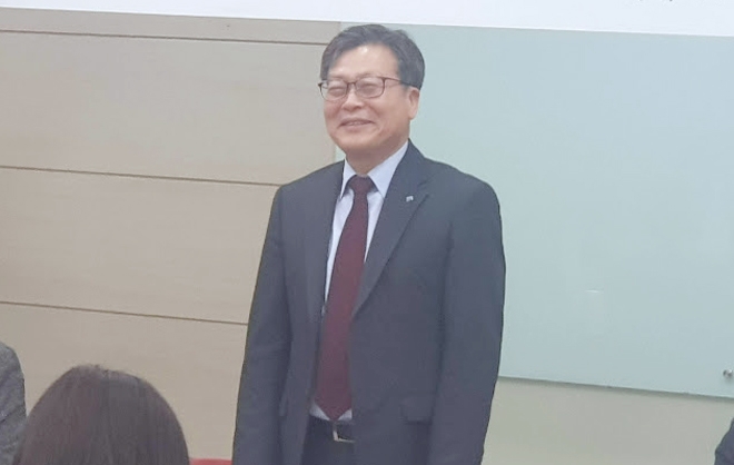 2019년 게임물관리위원회 언론사 소통간담회에 참여한 이재홍 위원장.