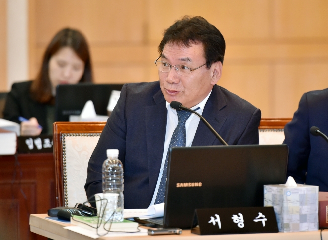 1일 서형수 더불어민주당 의원은 지난 2017 금융소득 대부분이 상위 1% 초고소득자에게 대부분 집중됐다고 지적했다. 사진=뉴시스
