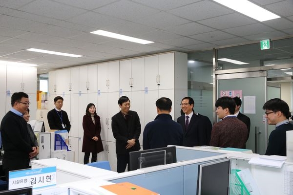 송귀근 고흥군수, 설 직후 사무실 전격 순회 직원격려