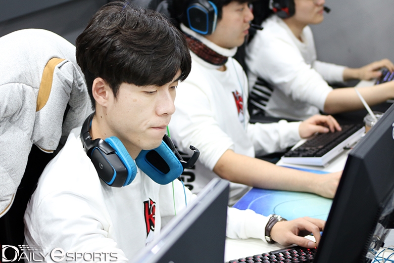 킹스로드의 주장 '흥건' 현건해.