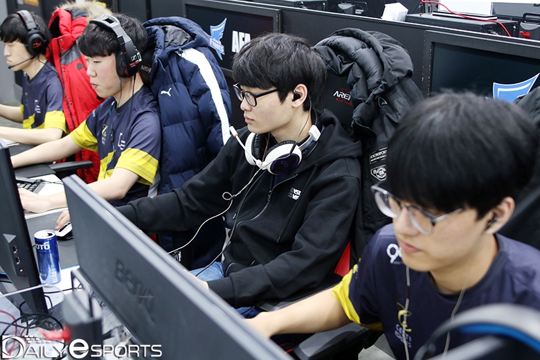 세스티 e스포츠.