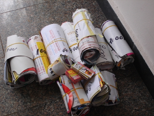 군포시, '불법 광고물 수거 보상제' 참여자 공개 모집