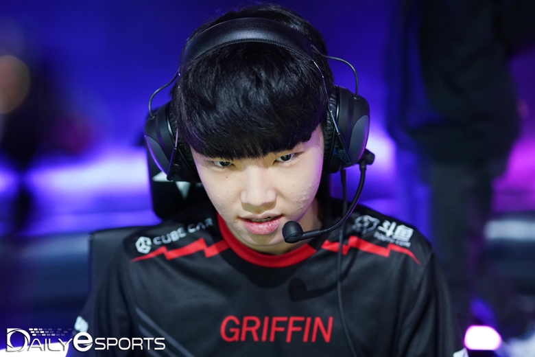 그리핀의 미드라이너 '초비' 정지훈.