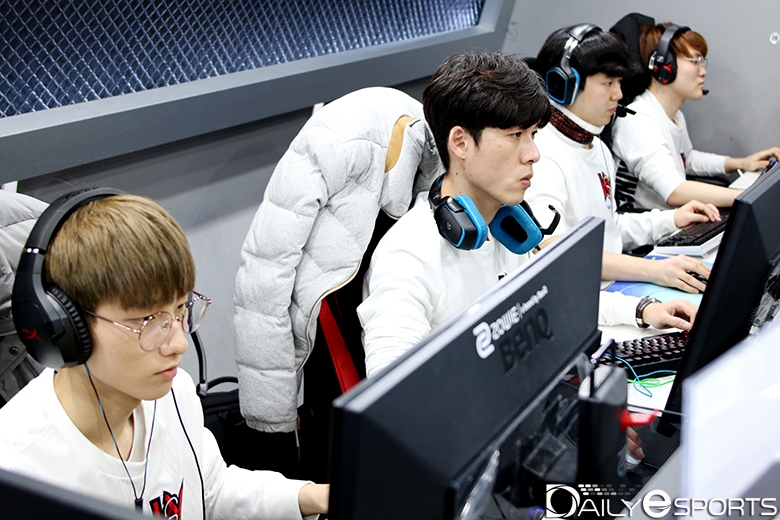 1, 2라운드에서 상위권을 기록하며 1위에 오른 킹스로드.