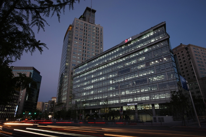 LG상사가 지난 15일 국세청으로부터 부과받은 추징금 711억원 중 476억원 가량을 환급받을 예정이라고 공시했다. 사진=뉴시스