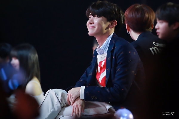 BTS 제이홉, 생일 맞아 세계 빈곤 아동 위한 특별한 기부