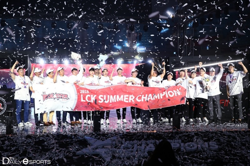 2018년 kt 롤스터(사진)가 LCK 서머에서 우승을 차지할 수 있었던 이유는 라이벌인 SK텔레콤과의 상대 전적에서 우위를 점했기 때문이다.