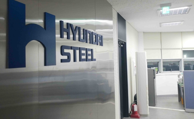 21일 현대제철이 전날 사고로 사망한 하청업체 근로자 및 유가족에게 애도의 뜻을 전했다.  사진=뉴시스