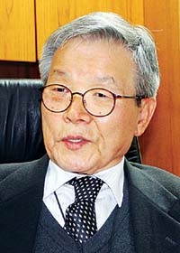 (사진=최종문이사장은 탈북민 인식개선과 나눔 확산 차원에서 설립된 푸드스마일즈 우양을 이끌고 있다.)