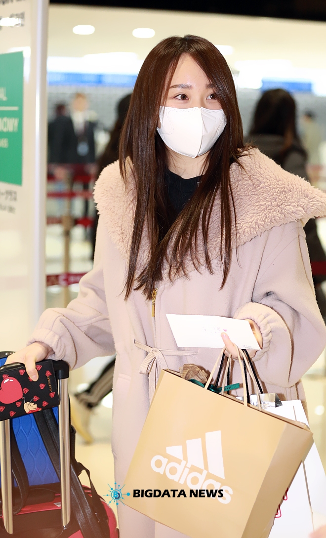 AKB48 타카하시 쥬리, 김포국제공항 출국 현장