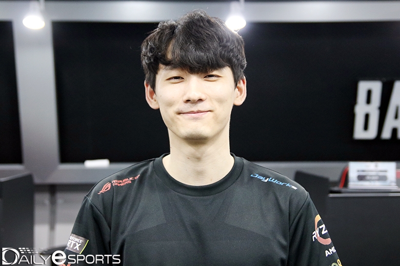 스퀘어의 '에오' 이충범.