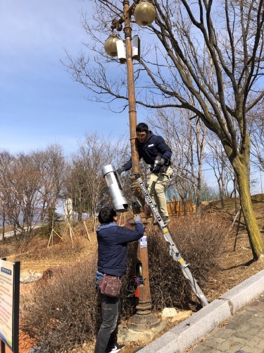 포천시, 모기 매개 감염병 예방 위한 포충기 설치