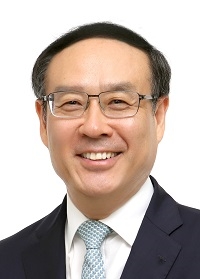 (사진=오세정 이사장은 서울대학교 물리학부 출신의 최초 총장이 됐다.)